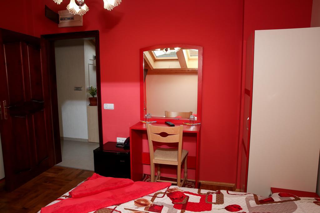 Stanchevata Kashta Hotel ซลาโตกราด ห้อง รูปภาพ