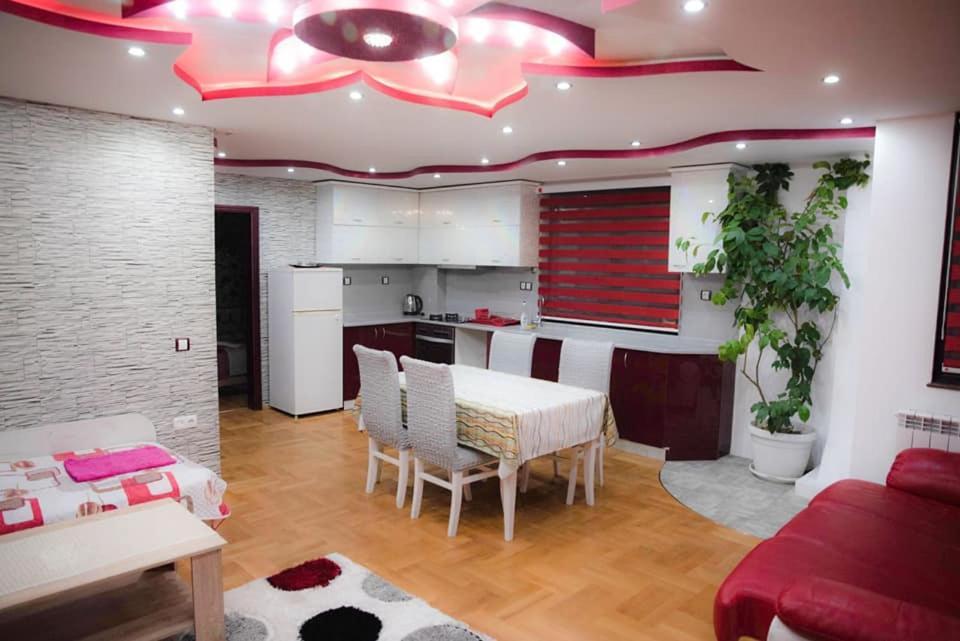 Stanchevata Kashta Hotel ซลาโตกราด ภายนอก รูปภาพ